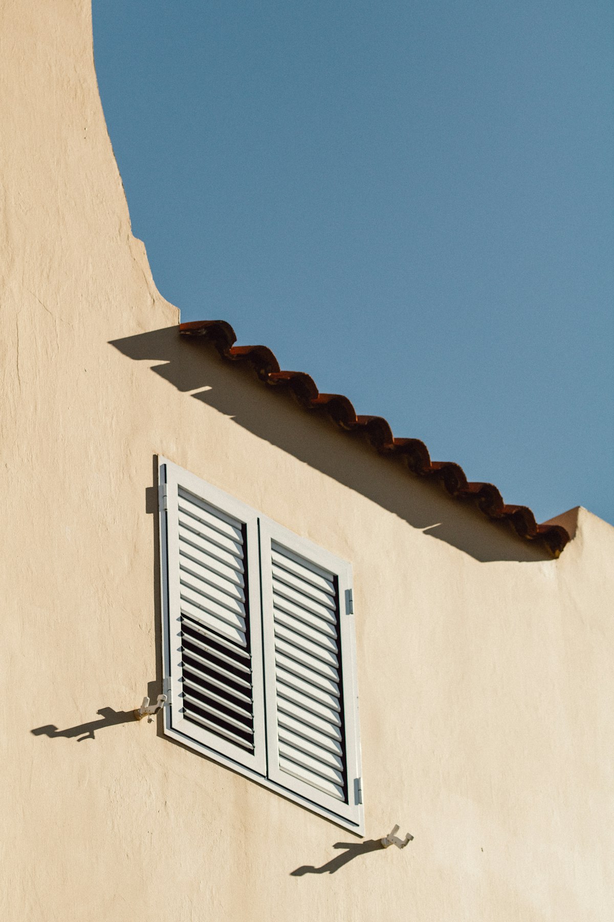 Compraste una casa en Castellón con defectos ocultos: qué puedes reclamar